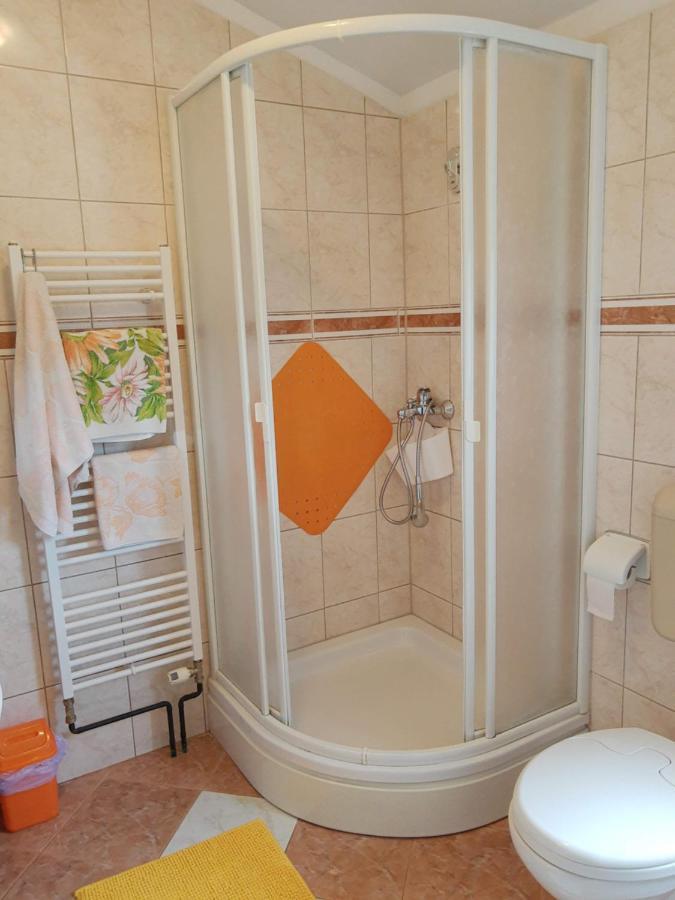 Apartments Villa Elda Peroj Luaran gambar